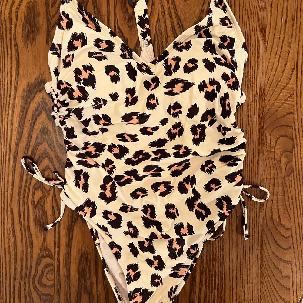 Kona Sol one piece swimsuit